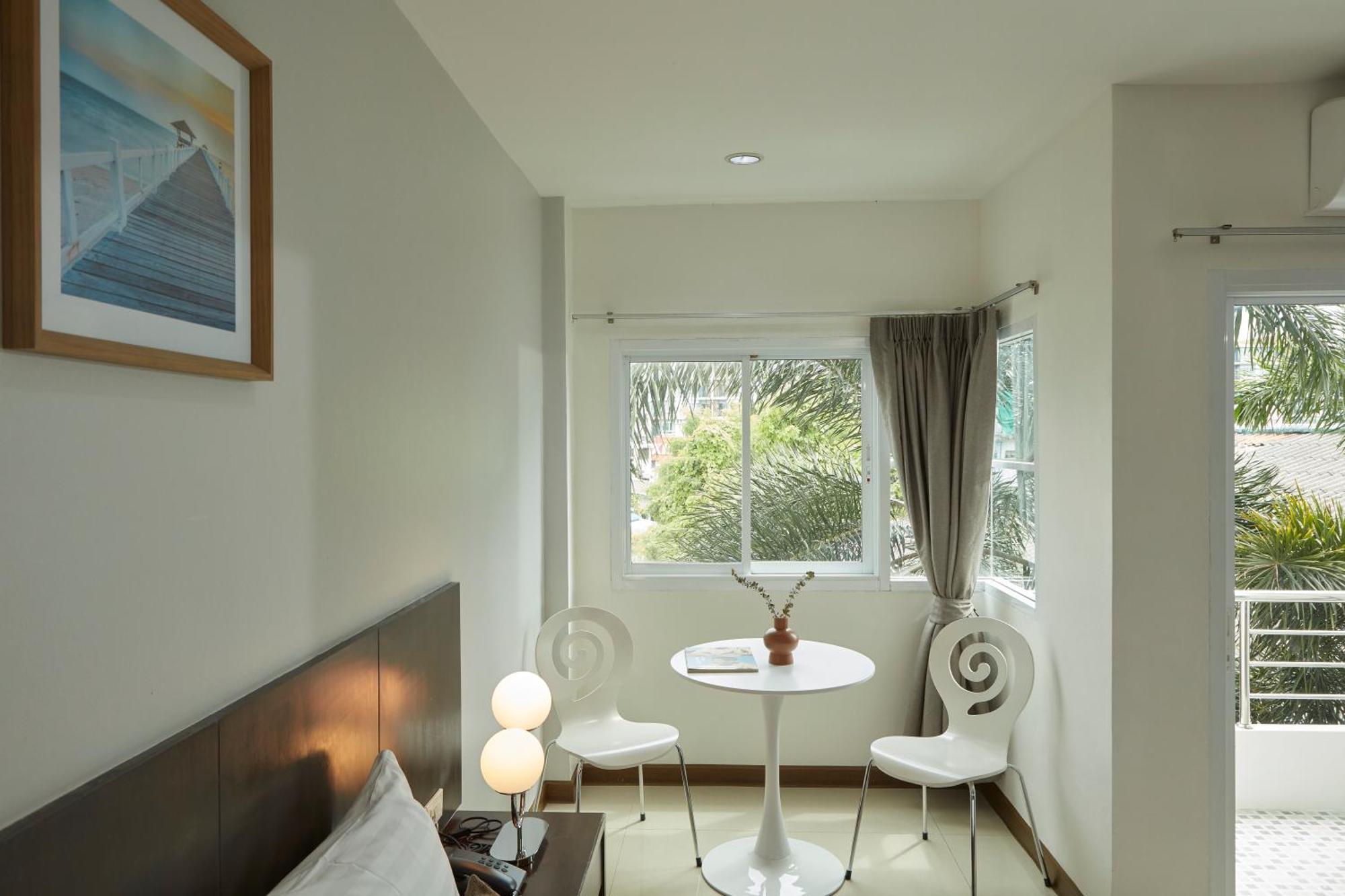 Rhienchai Place Hotel Szuratthani Kültér fotó