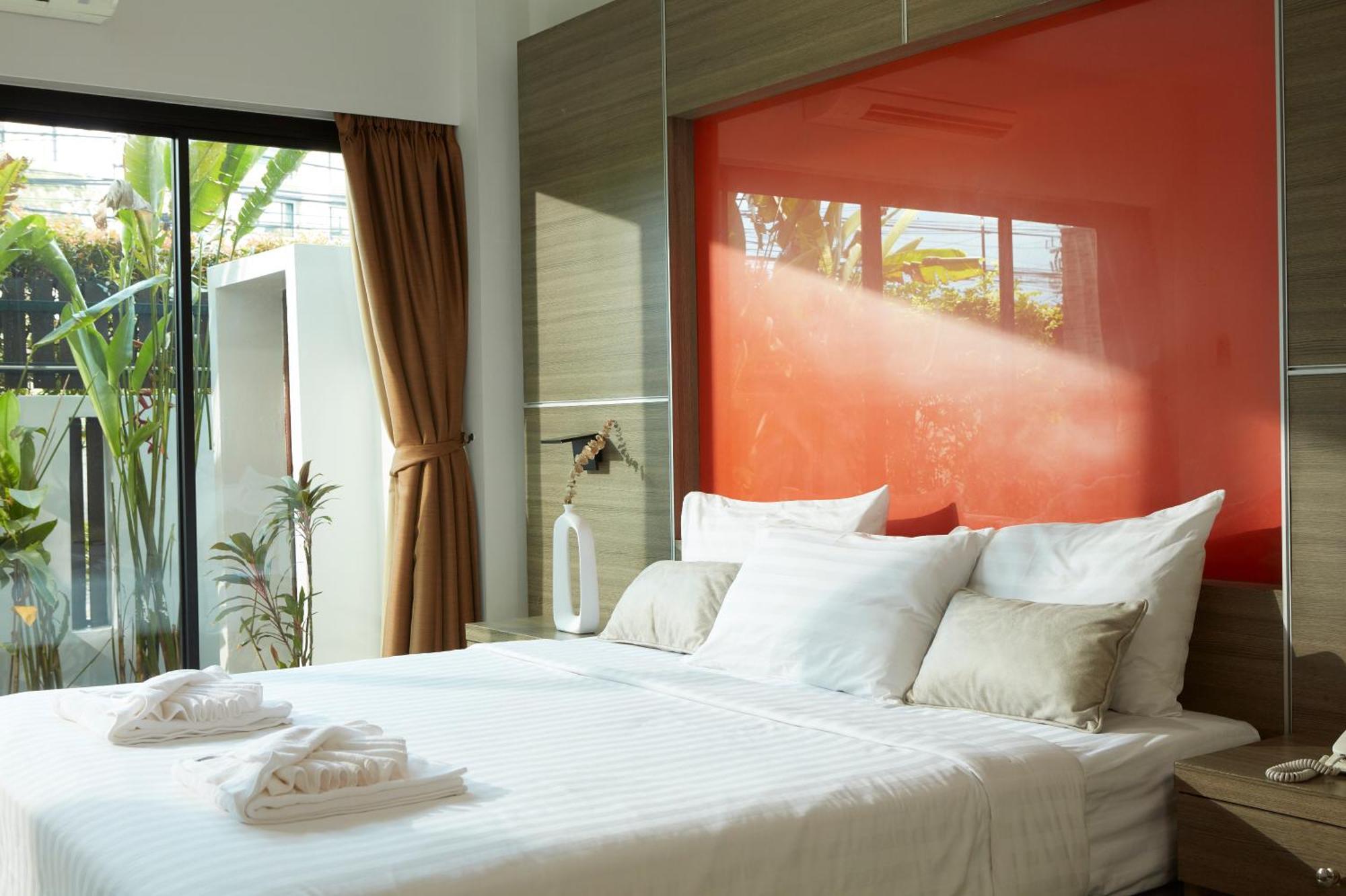 Rhienchai Place Hotel Szuratthani Kültér fotó